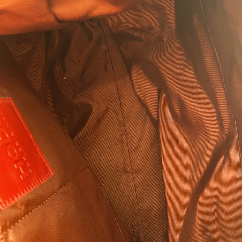 Hobo bag, metallic champagne gold. - Picture 4 of 10